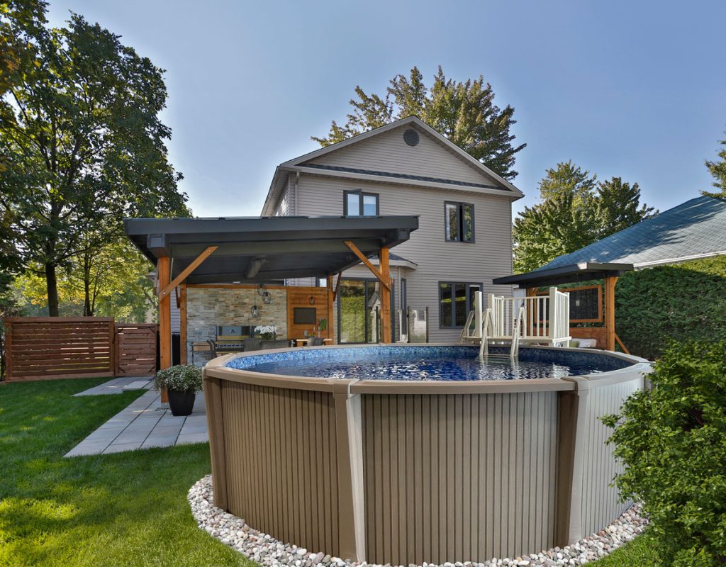 Pourquoi choisir une piscine hors terre | Trévi Châteauguay